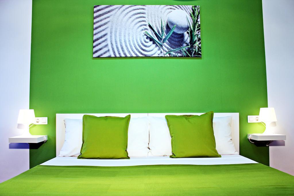 El Manantial Hotel Malaga Room photo